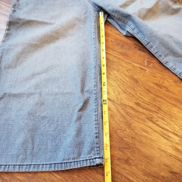 Mossimo Cropped Jeans - Picture 6 of 7